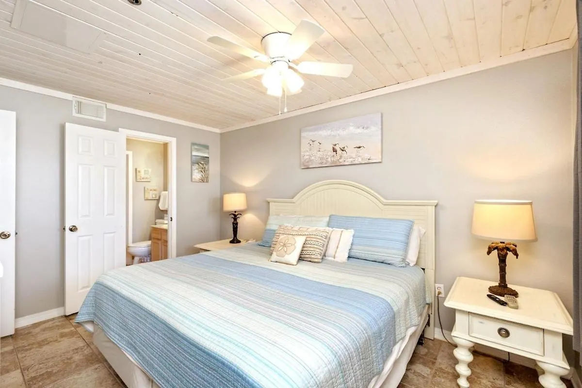 Deja View Beachfront Sunrise Beach Svc Included Destin 0*,  United States
