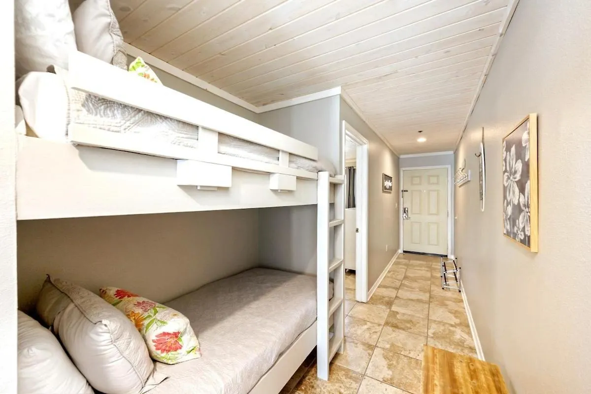 Holiday home Deja View Beachfront Sunrise Beach Svc Included Destin